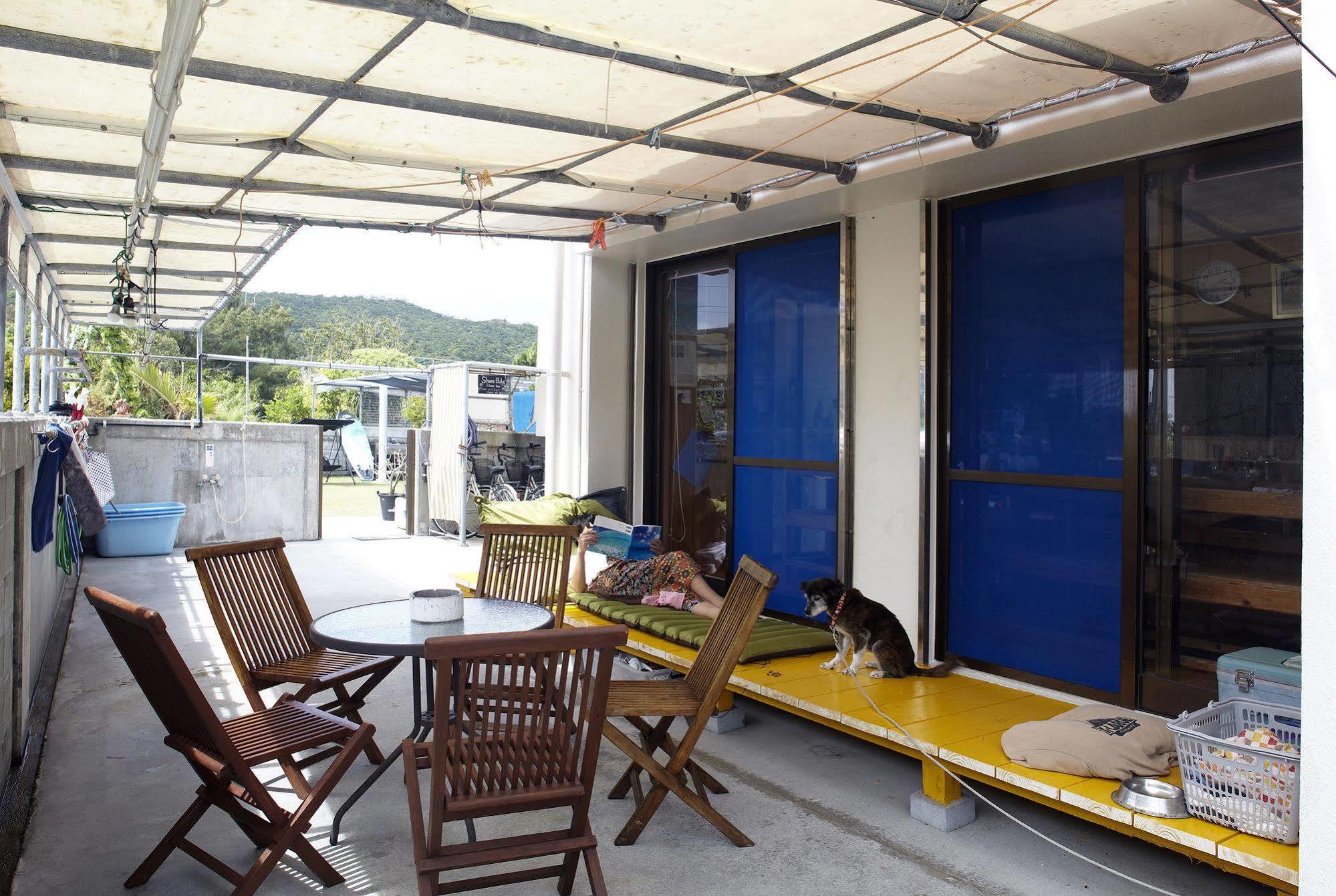 Minshuku Yadokari Hotel Zamami Ngoại thất bức ảnh