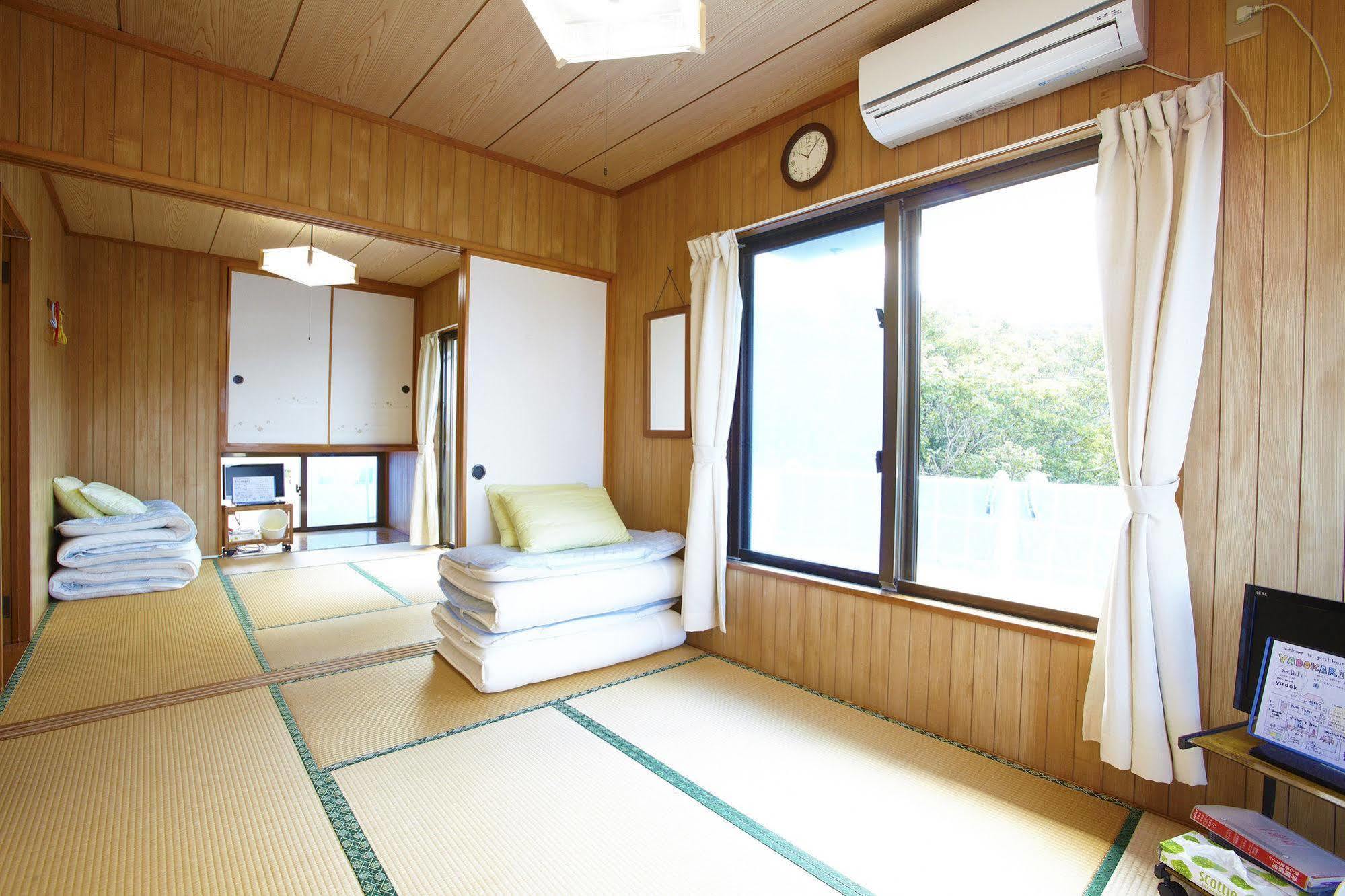 Minshuku Yadokari Hotel Zamami Ngoại thất bức ảnh